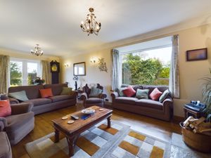 Living Room- click for photo gallery